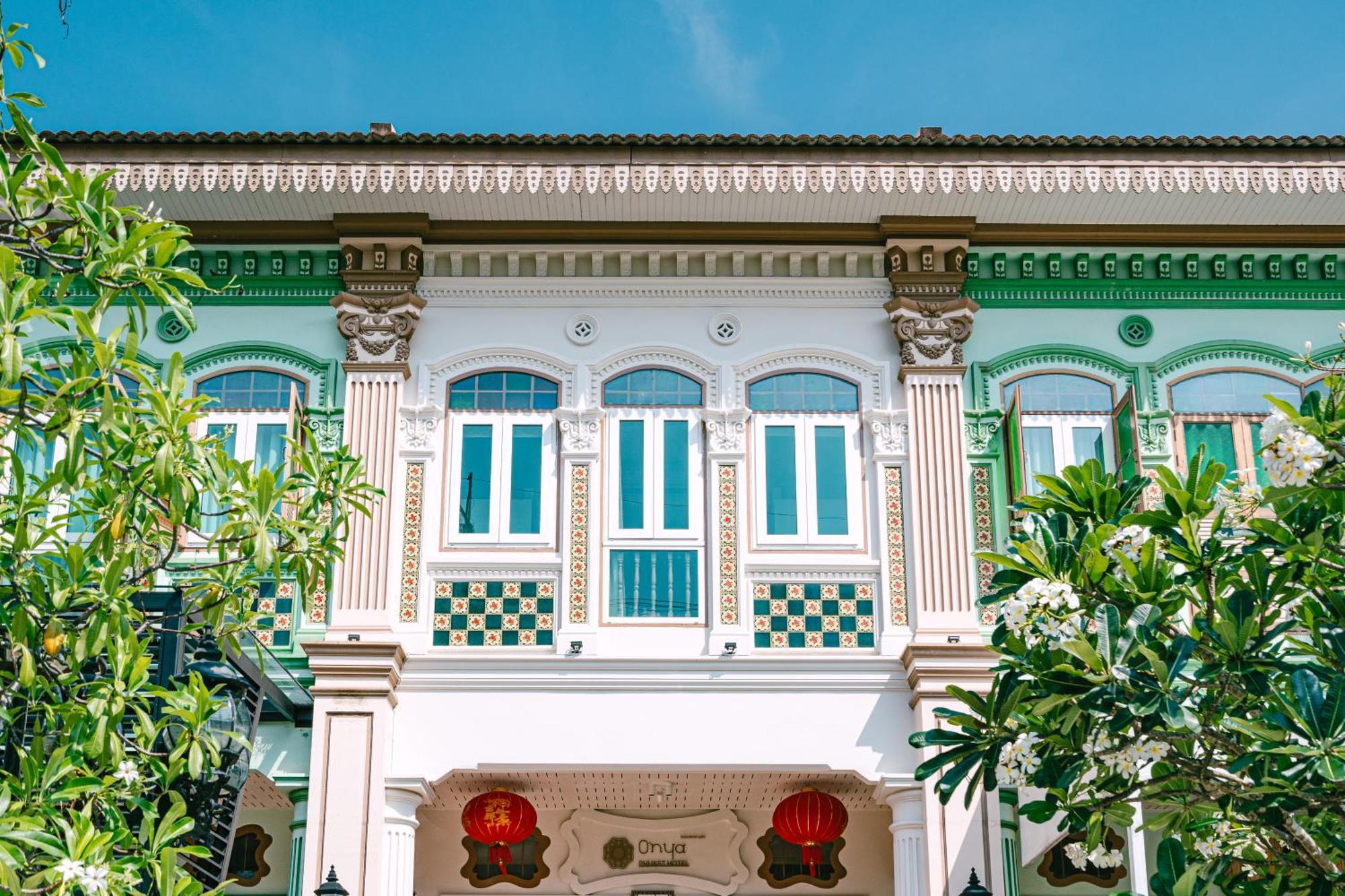 O'Nya Phuket Hotel Екстер'єр фото