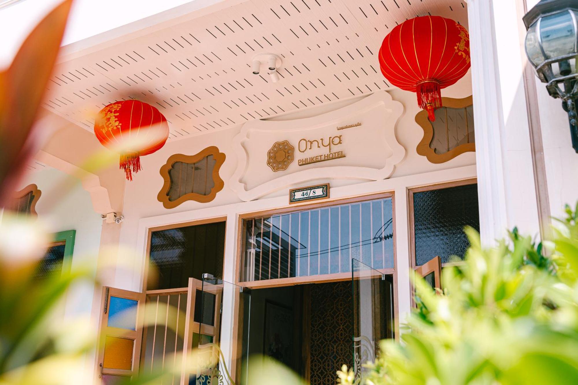 O'Nya Phuket Hotel Екстер'єр фото